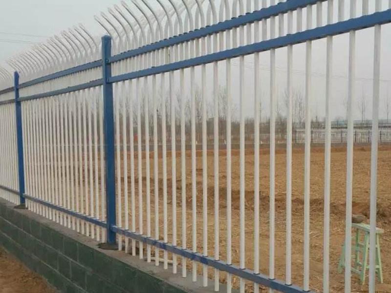 三橫梁鋅鋼護欄 三橫梁鋅鋼護欄